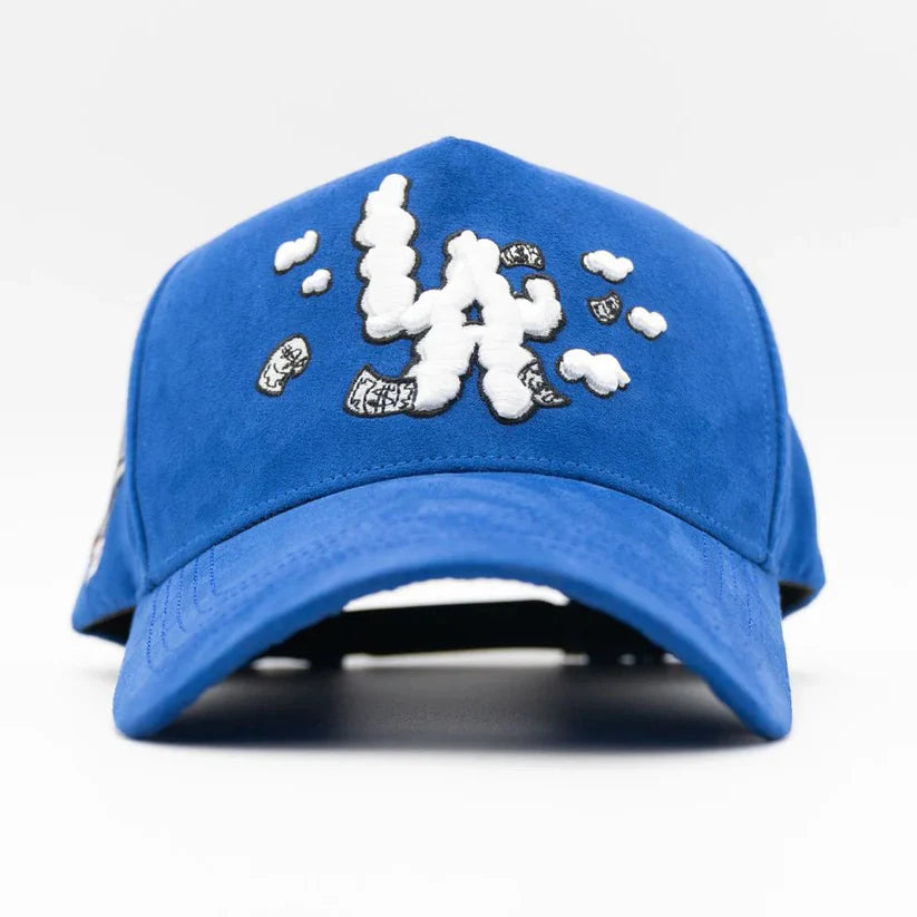 LA CLOUDS (SUADE) 31 HATS
